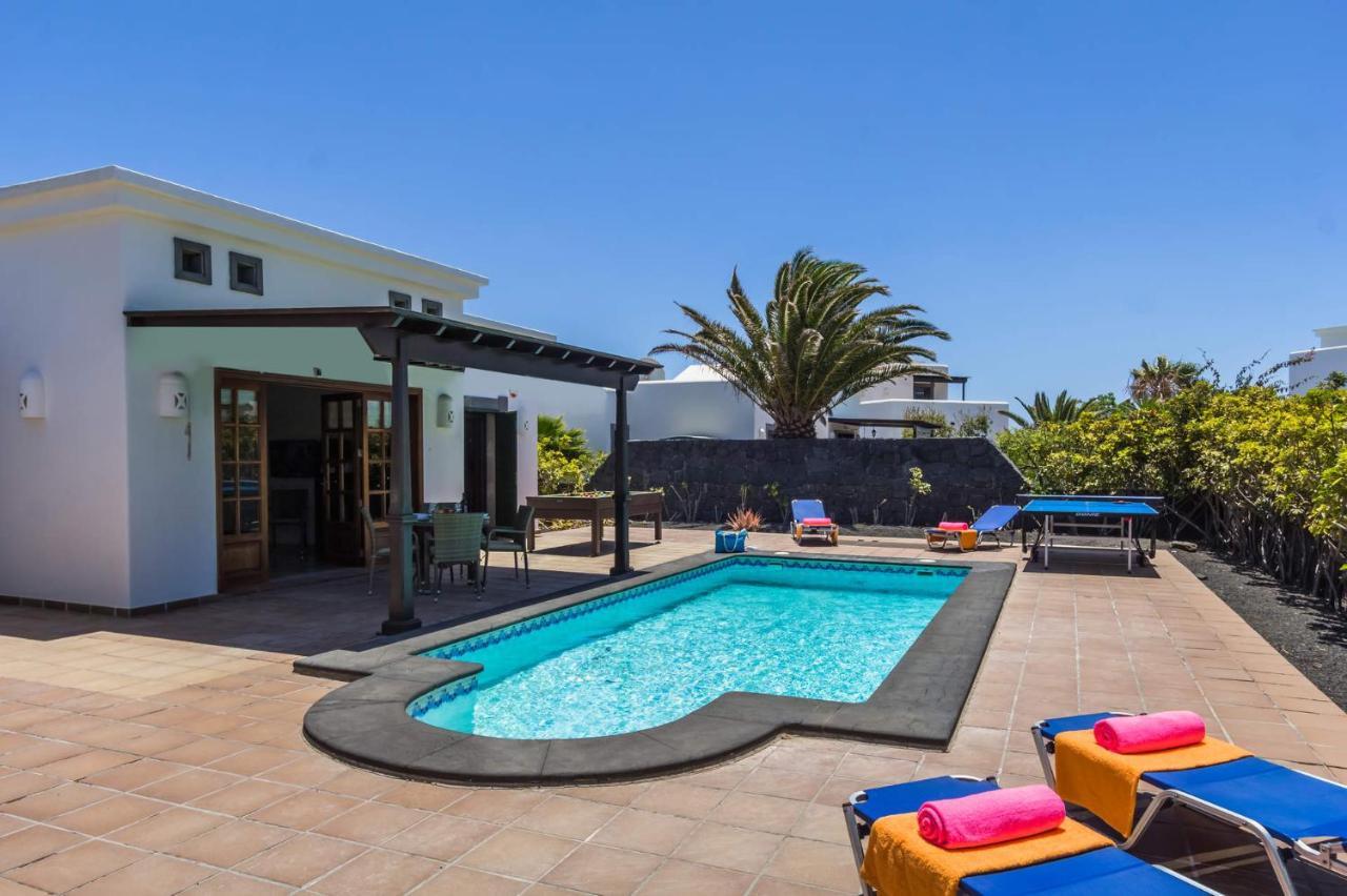 Villa Victoria Luz By Villa Plus Playa Blanca  Extérieur photo