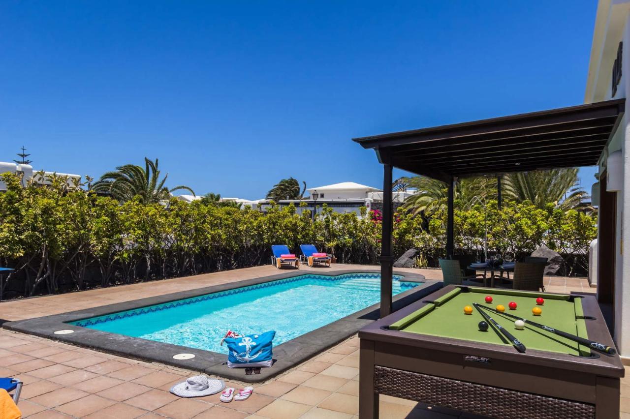 Villa Victoria Luz By Villa Plus Playa Blanca  Extérieur photo