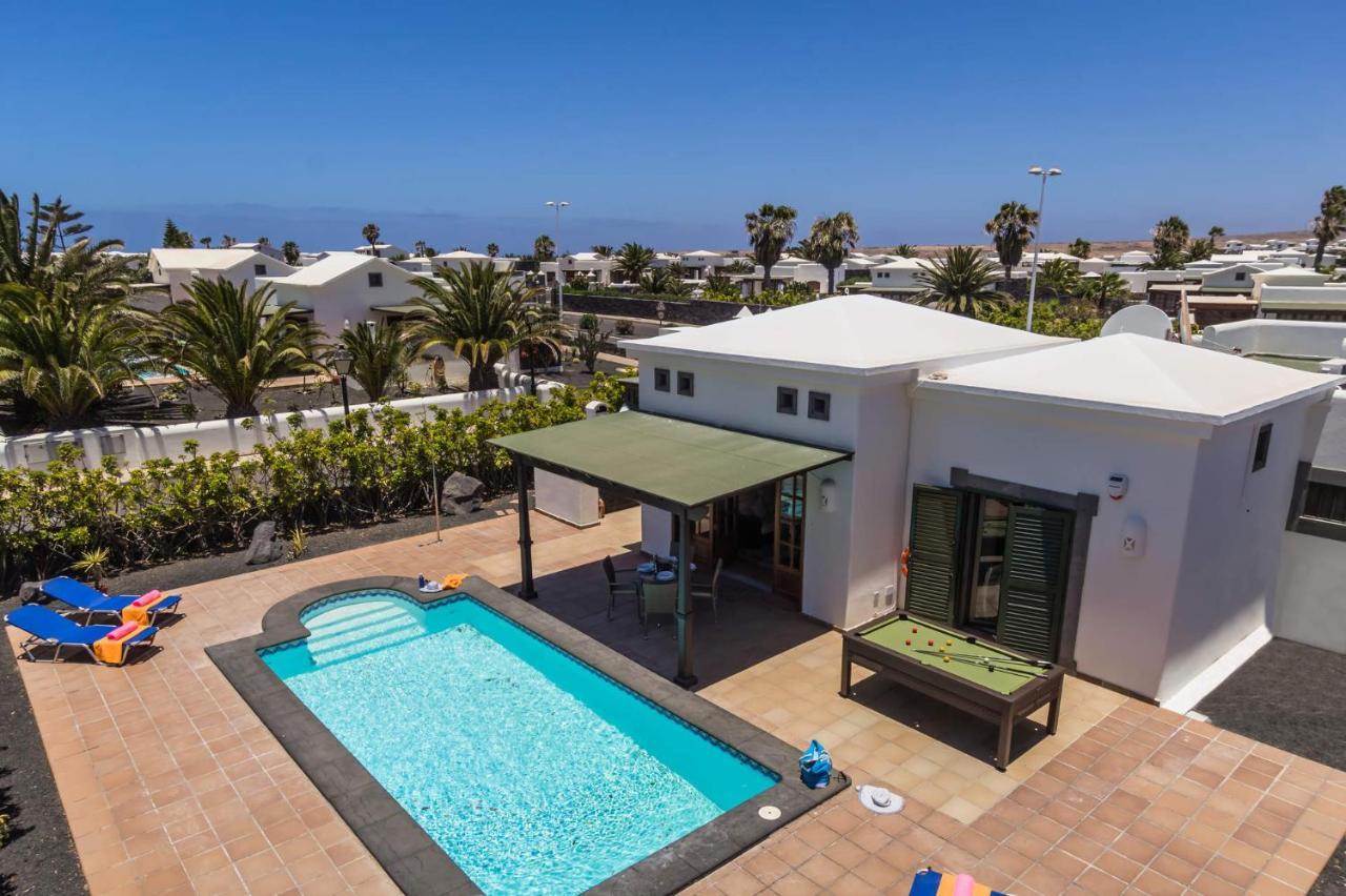 Villa Victoria Luz By Villa Plus Playa Blanca  Extérieur photo