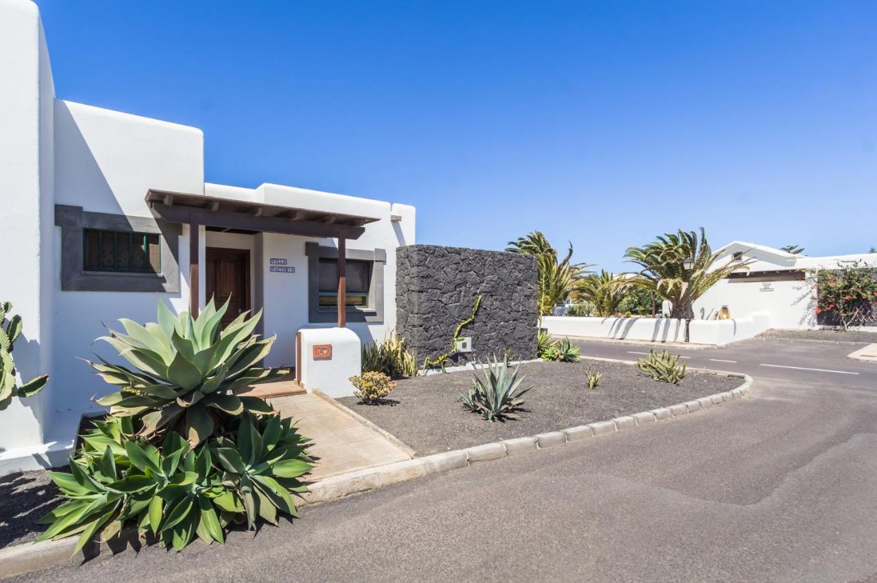 Villa Victoria Luz By Villa Plus Playa Blanca  Extérieur photo